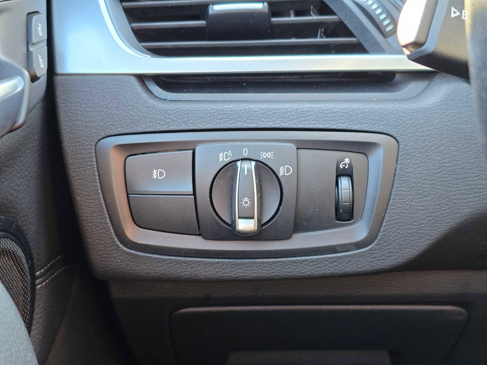 Used 2018 BMW X1 xDrive28i image 31