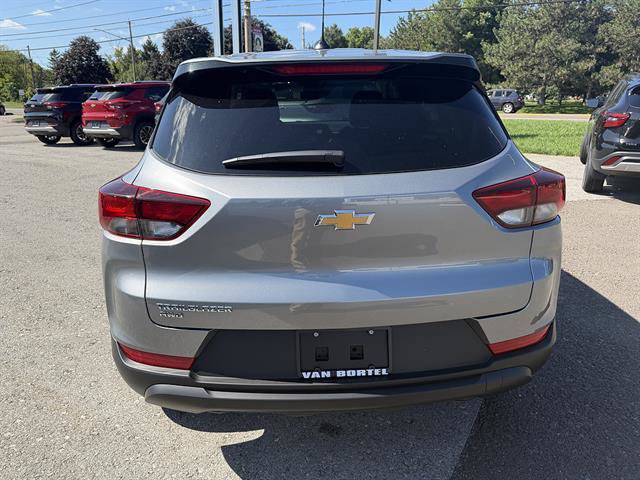 New 2026 Chevrolet TrailBlazer LS w/ LS Convenience Package AWD/4WD image 4