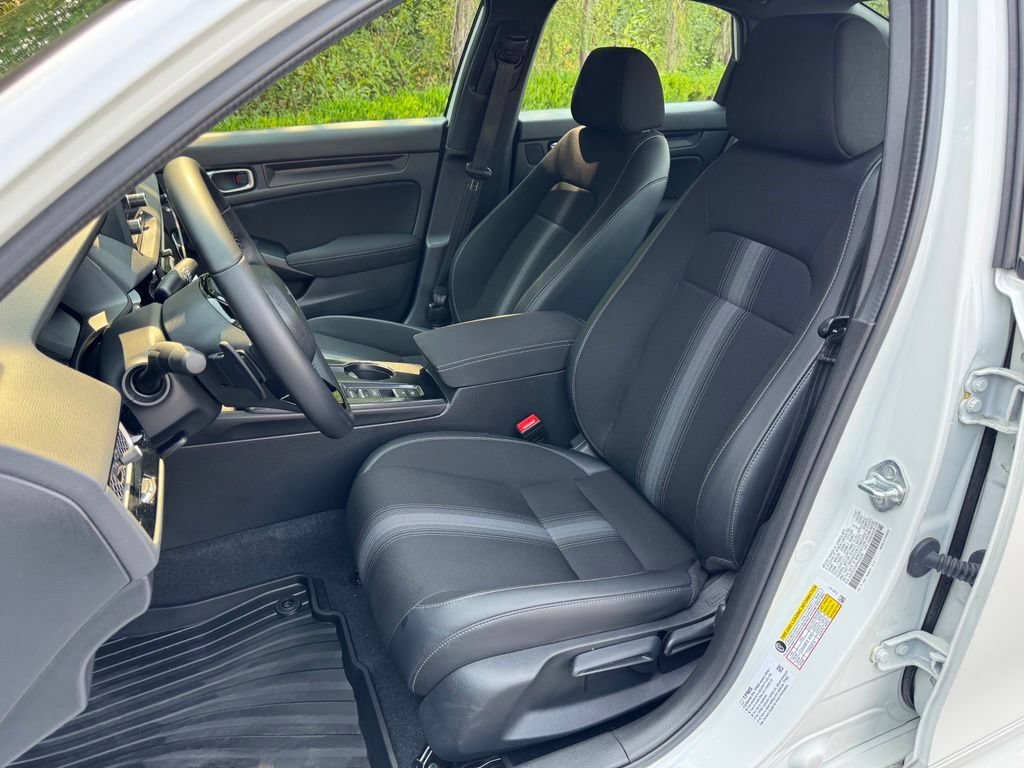 Used 2023 Honda Civic Sport image 9