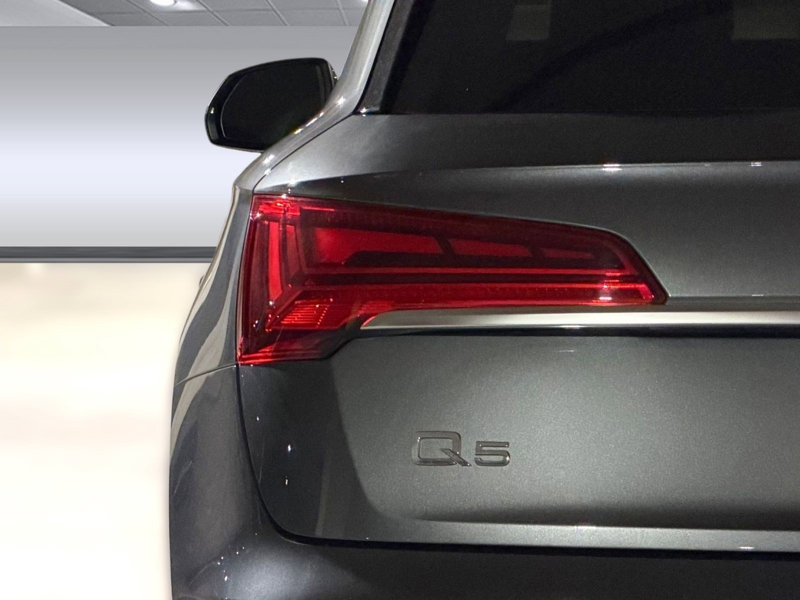 Used 2023 Audi Q5 2.0T Premium Plus w/ Premium Plus Package image 13