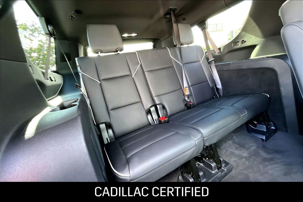 Certified 2025 Cadillac Escalade ESV Premium Luxury RWD image 35