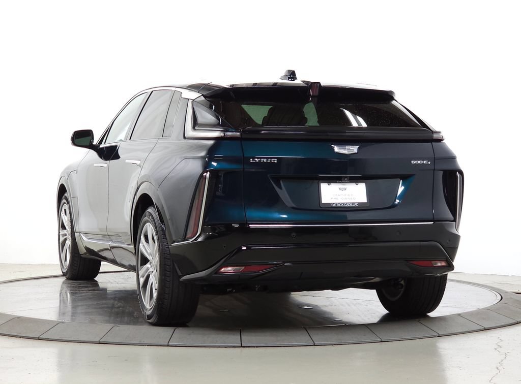 Certified 2024 Cadillac Lyriq Tech w/ Driver Assist Package AWD/4WD image 3