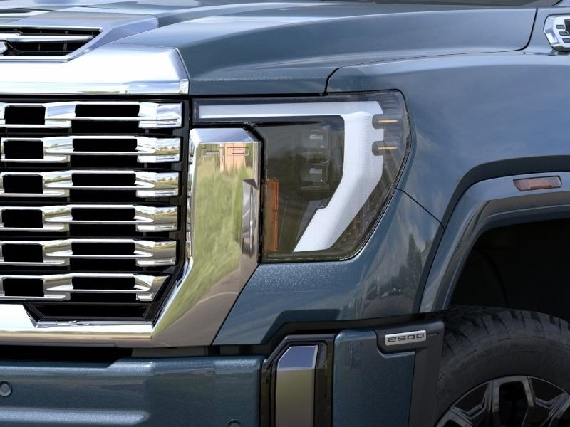 New 2026 GMC Sierra 2500 Denali w/ Denali Reserve Package AWD/4WD image 11