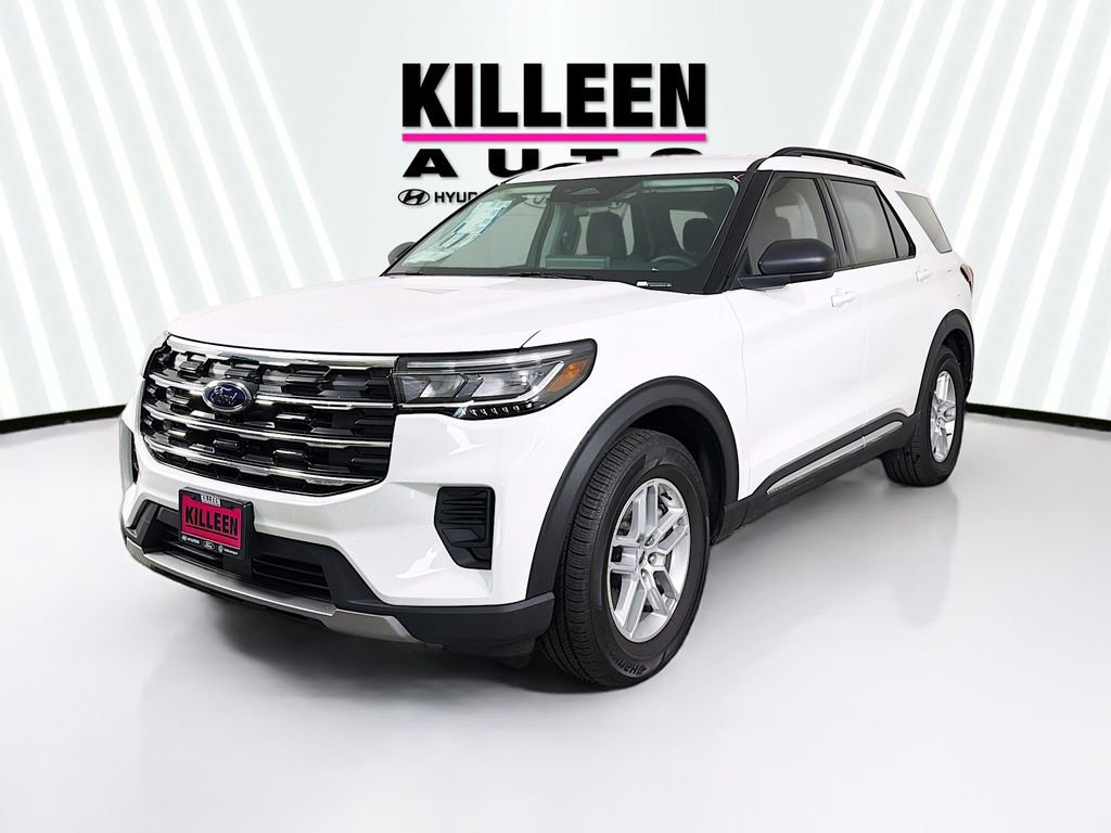 New 2025 Ford Explorer Active image 3
