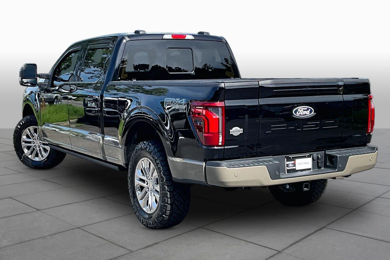 Used 2025 Ford F150 King Ranch w/ FX4 Off-Road Package AWD/4WD image 12