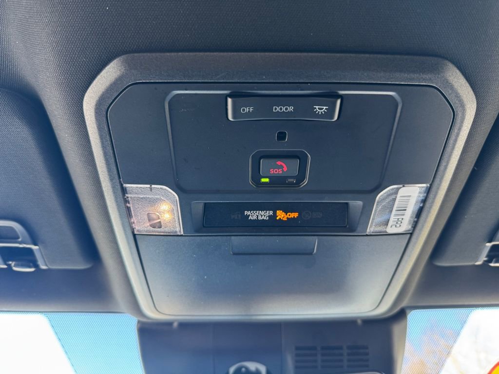 Used 2025 Toyota Tacoma SR5 image 25