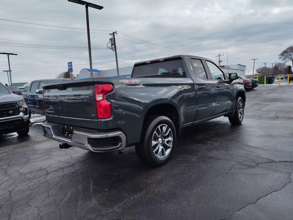 New 2026 Chevrolet Silverado 1500 LT image 3