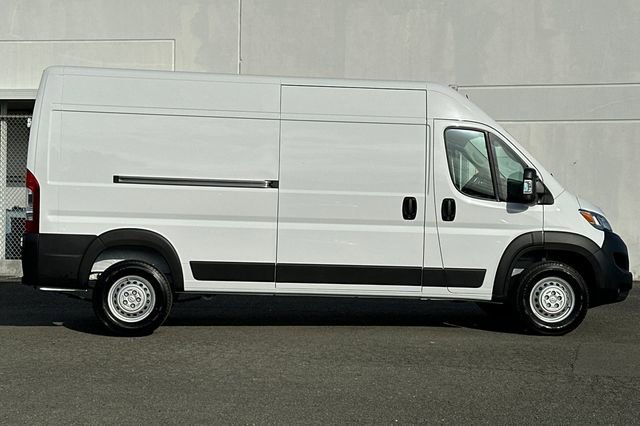 New 2026 RAM ProMaster 2500 w/ Convenience Group image 3