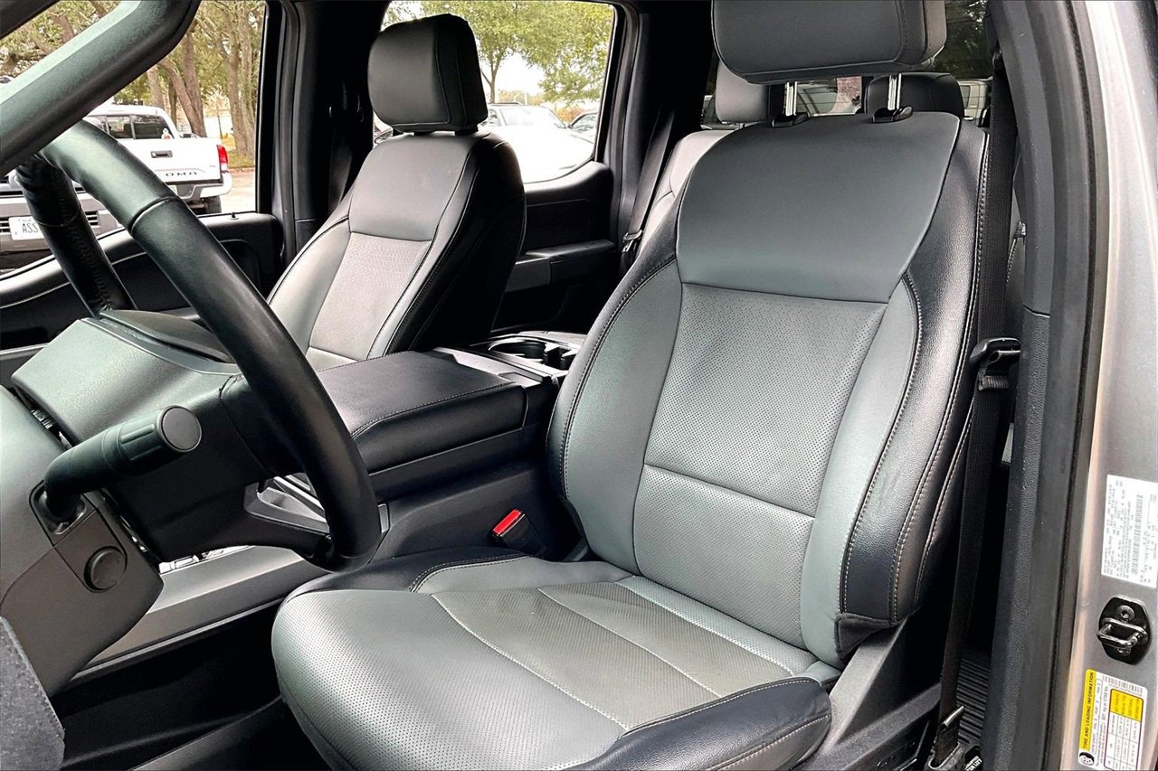 Used 2023 Ford F150 Lightning Lariat w/ Equipment Group 511A High image 18