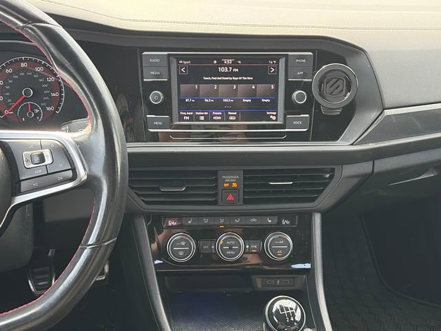 Used 2021 Volkswagen Jetta GLI image 10