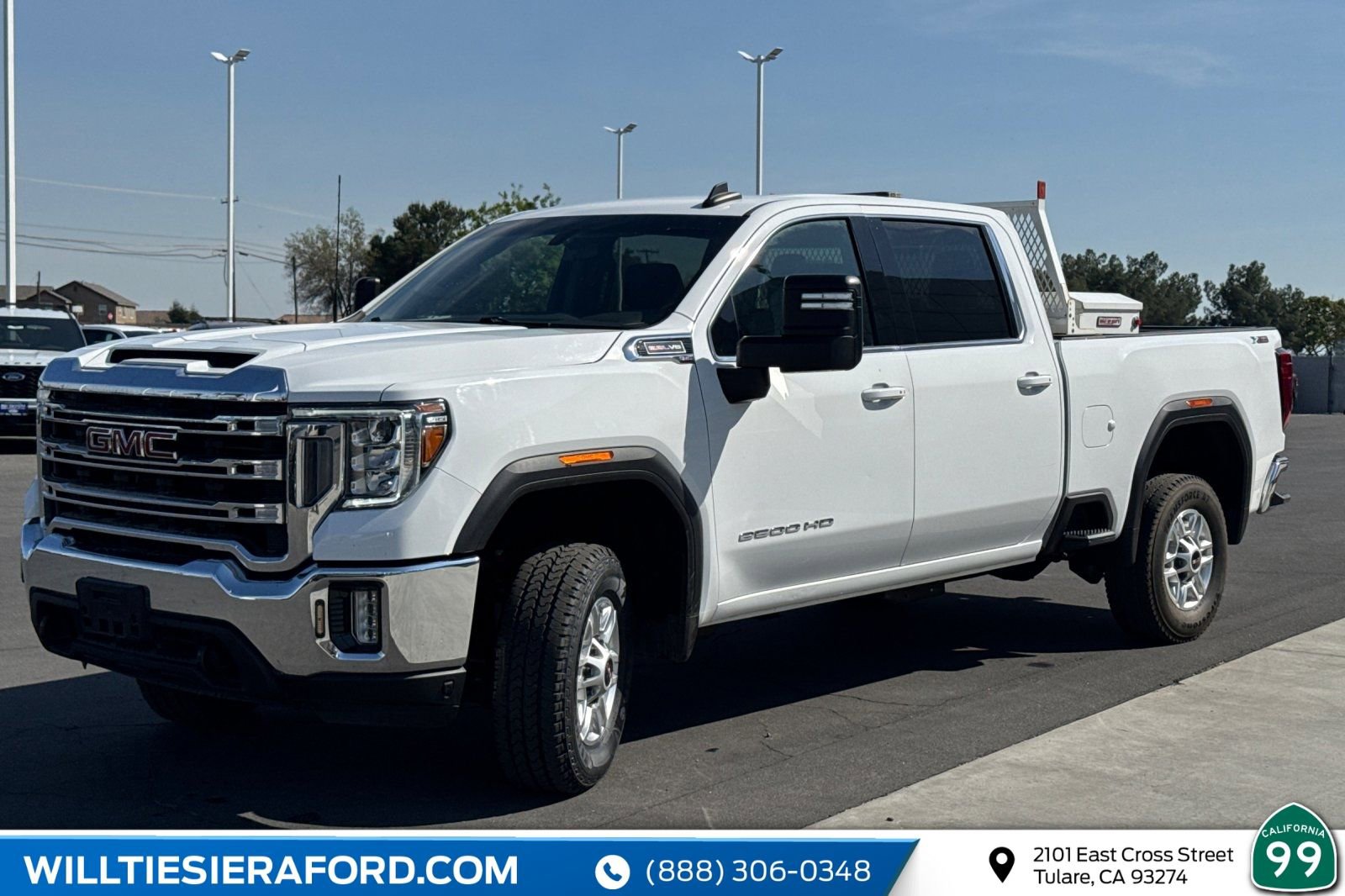 Used 2022 GMC Sierra 2500 SLE w/ SLE Convenience Package image 6