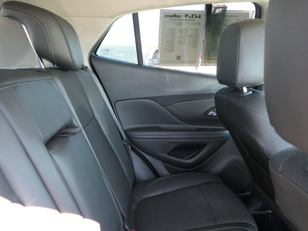 Used 2022 Buick Encore Preferred w/ Safety Package image 24