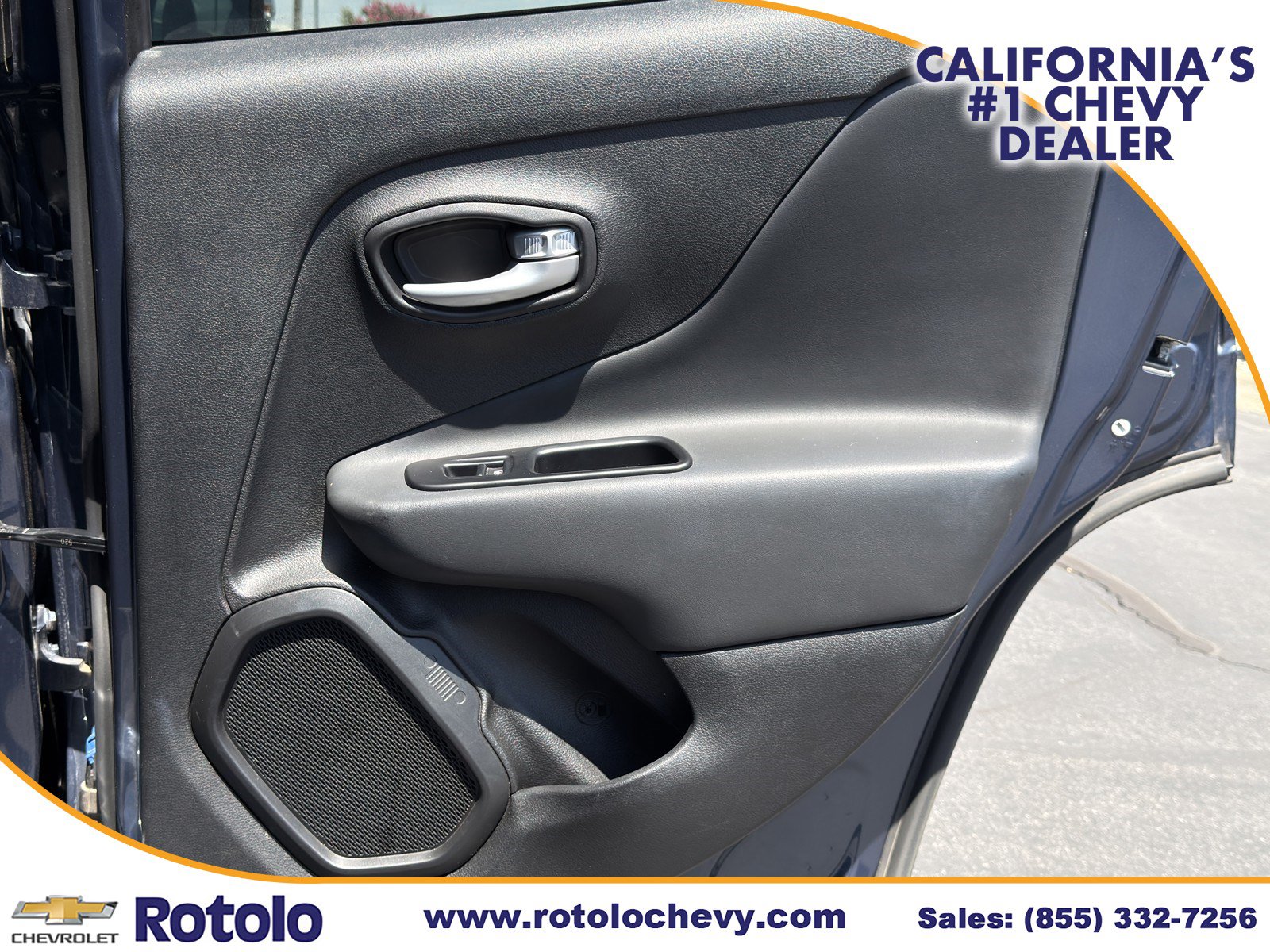 Used 2023 Jeep Renegade Trailhawk AWD/4WD image 11