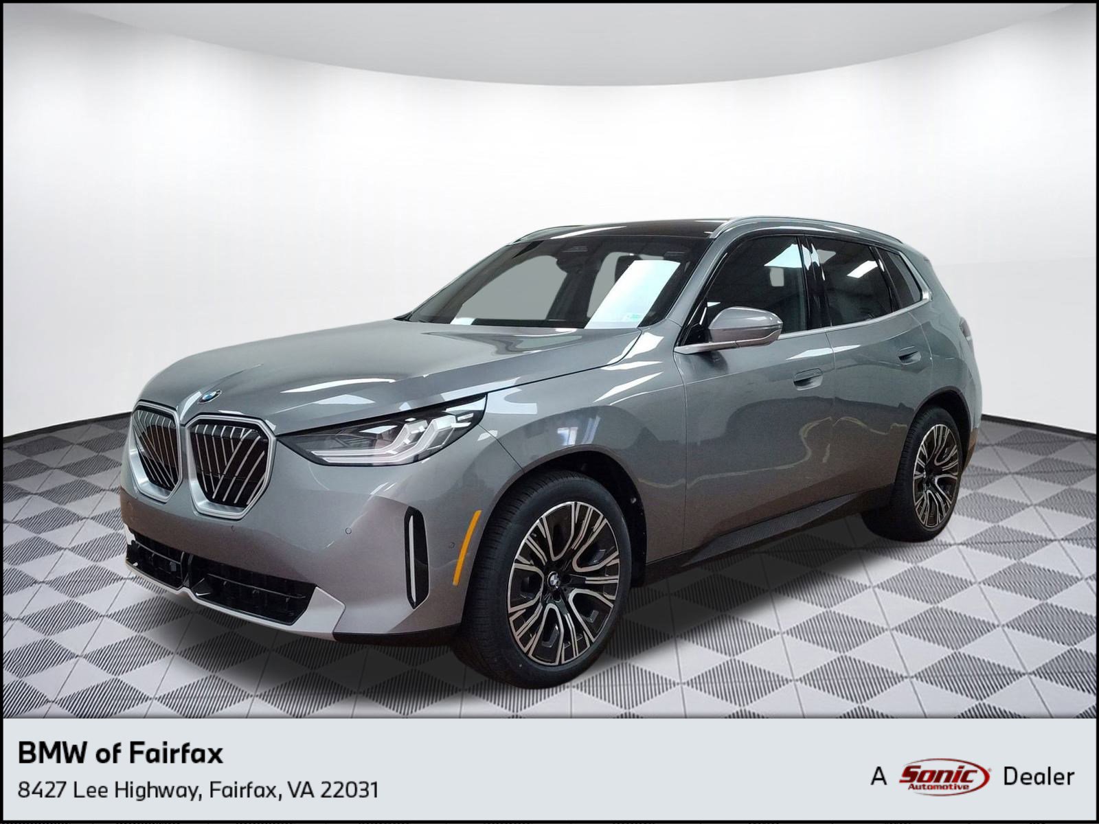 Used 2025 BMW X3 xDrive30i w/ Convenience Package image 1