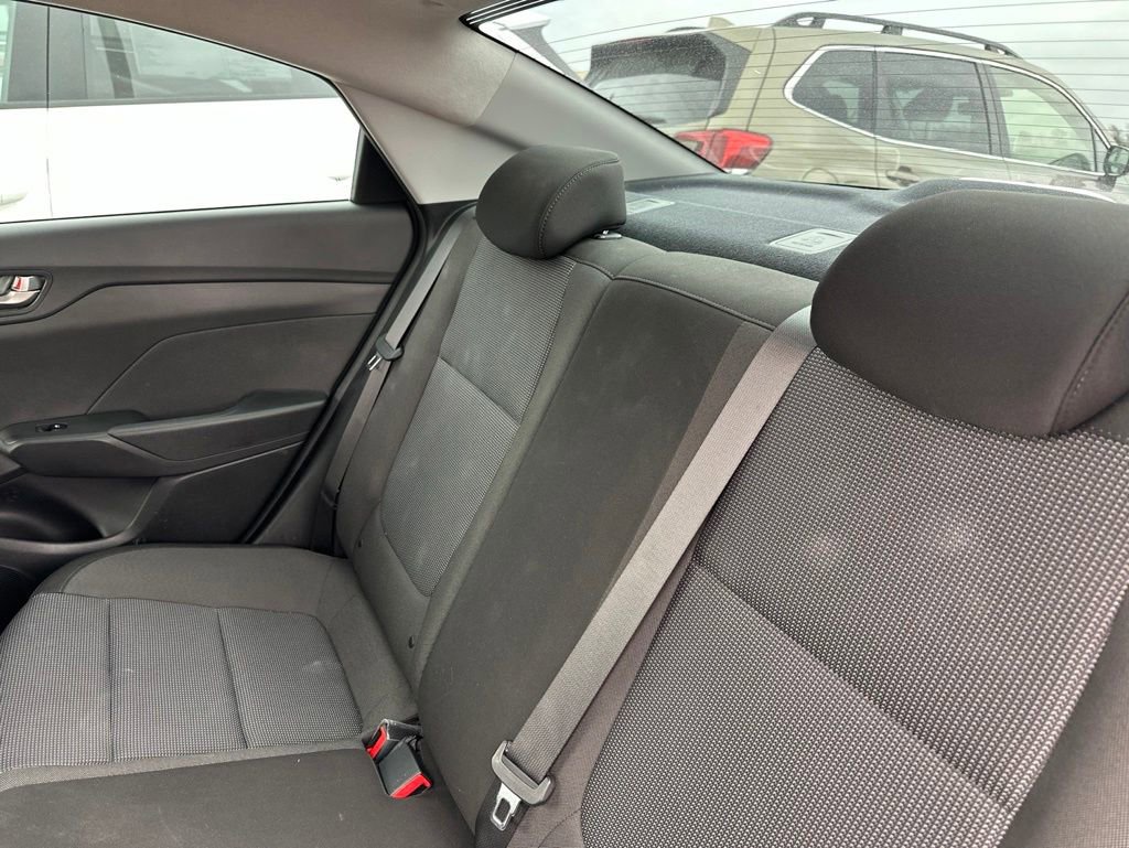 Used 2022 Hyundai Accent SEL w/ Cargo Package FWD image 8