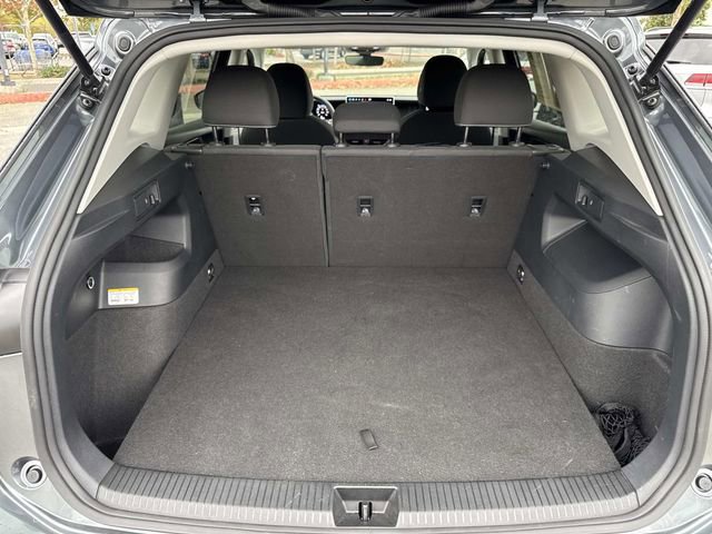 Used 2025 Volkswagen Tiguan S image 22