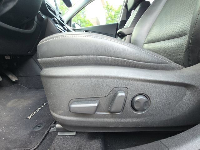 Used 2018 Hyundai Kona Limited AWD/4WD image 20