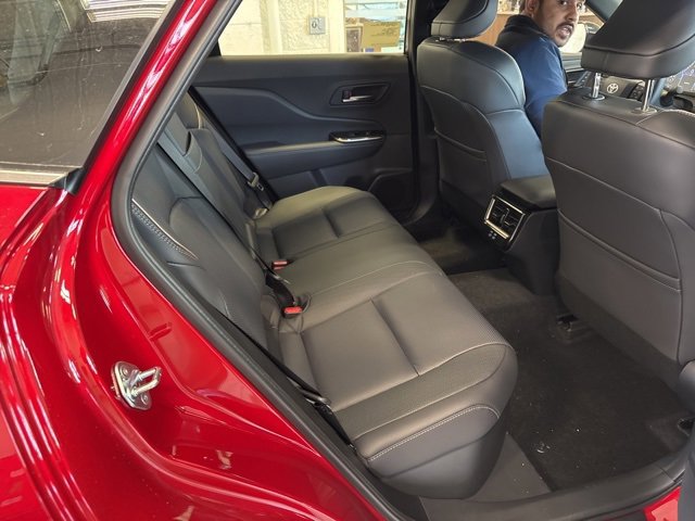 New 2025 Toyota Crown Signia image 8