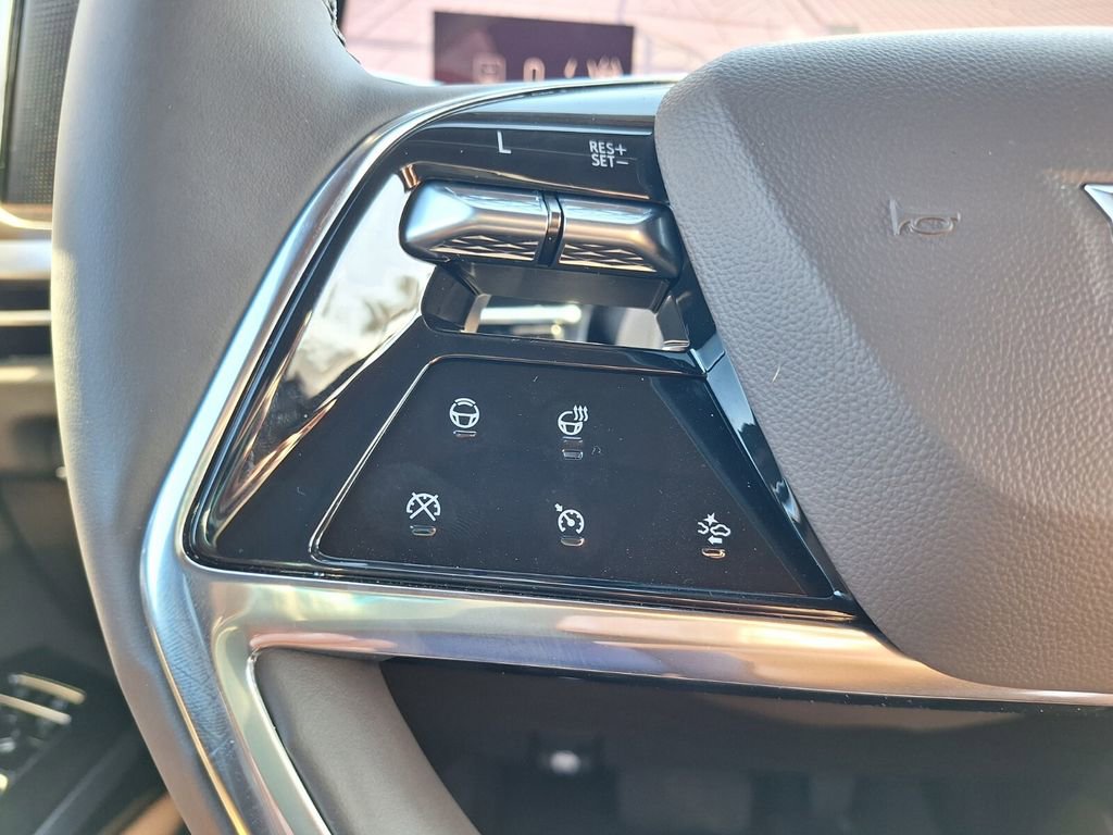 New 2026 Cadillac Escalade Luxury image 20