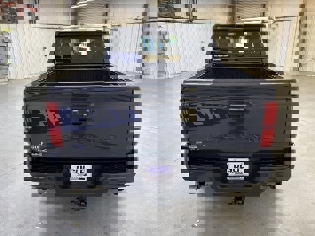 Used 2025 Toyota Tacoma SR5 AWD/4WD image 7