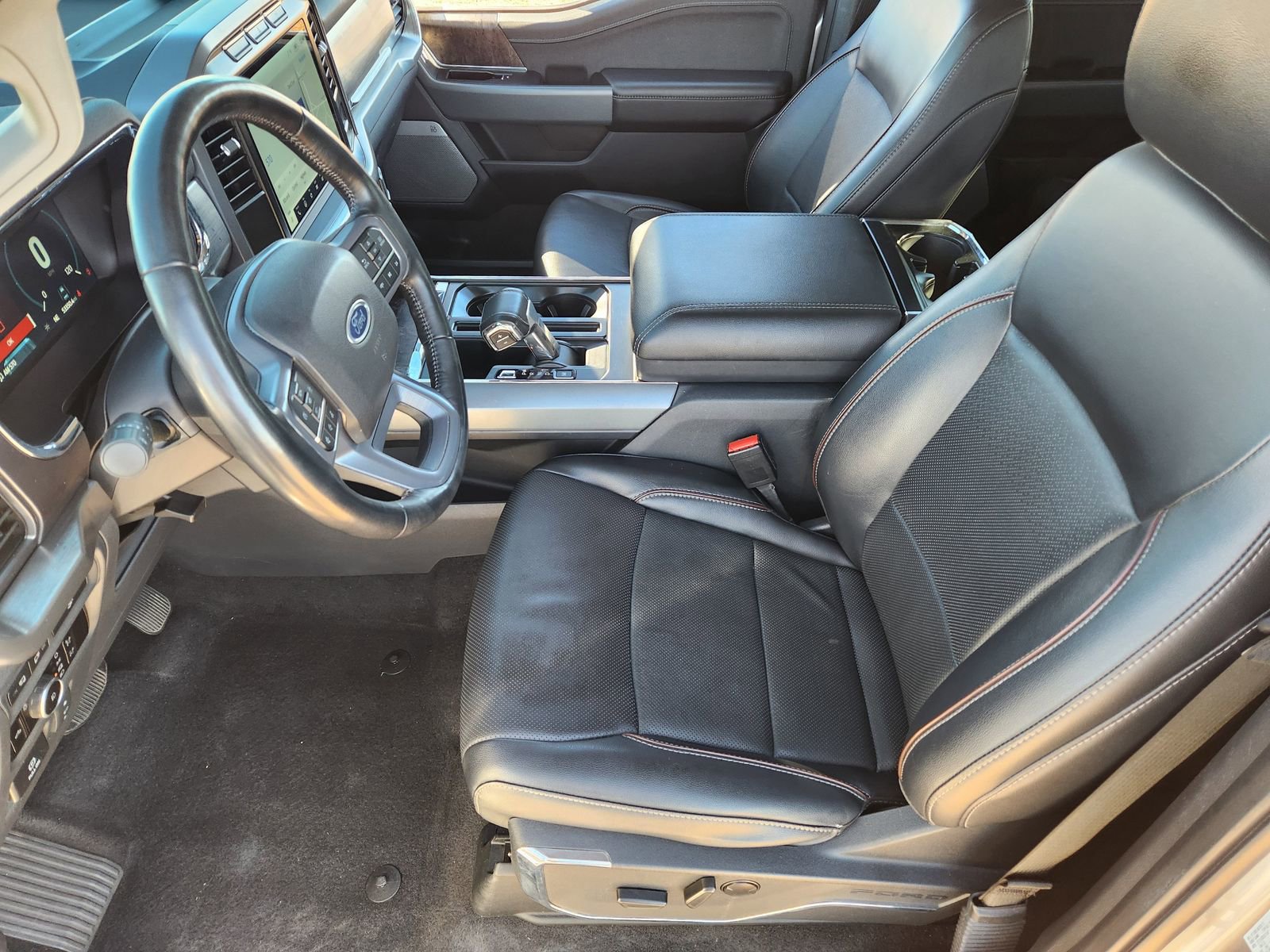 Used 2023 Ford F150 Lariat image 17