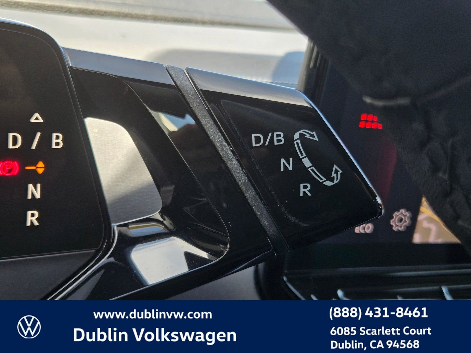 Used 2023 Volkswagen ID.4 Pro RWD image 20