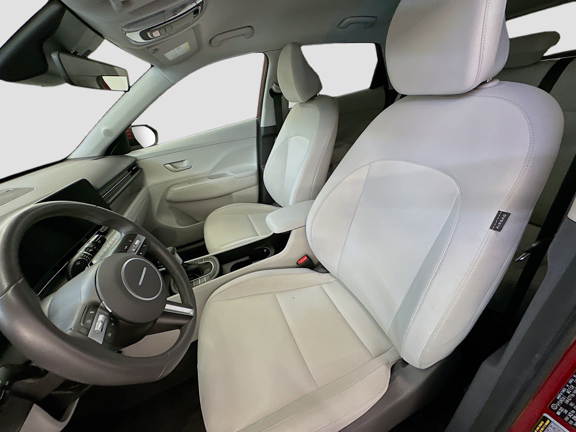 Used 2025 Hyundai Kona SEL image 13