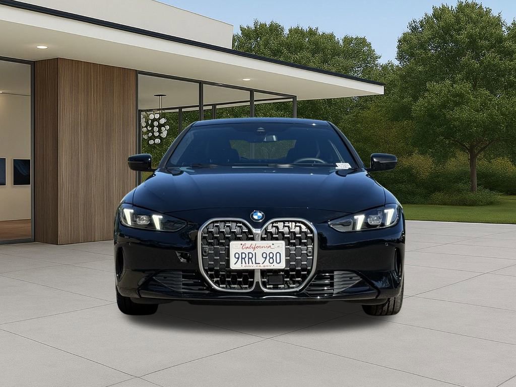 Used 2025 BMW 430i Coupe w/ Convenience Package image 3