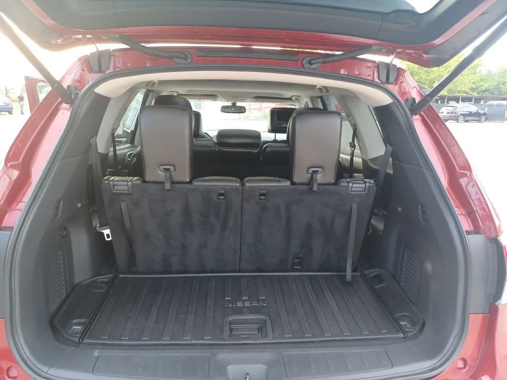 Used 2014 Nissan Pathfinder SL w/ SL Premium Package image 24