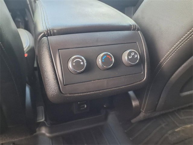 Used 2017 Buick Enclave Leather image 10