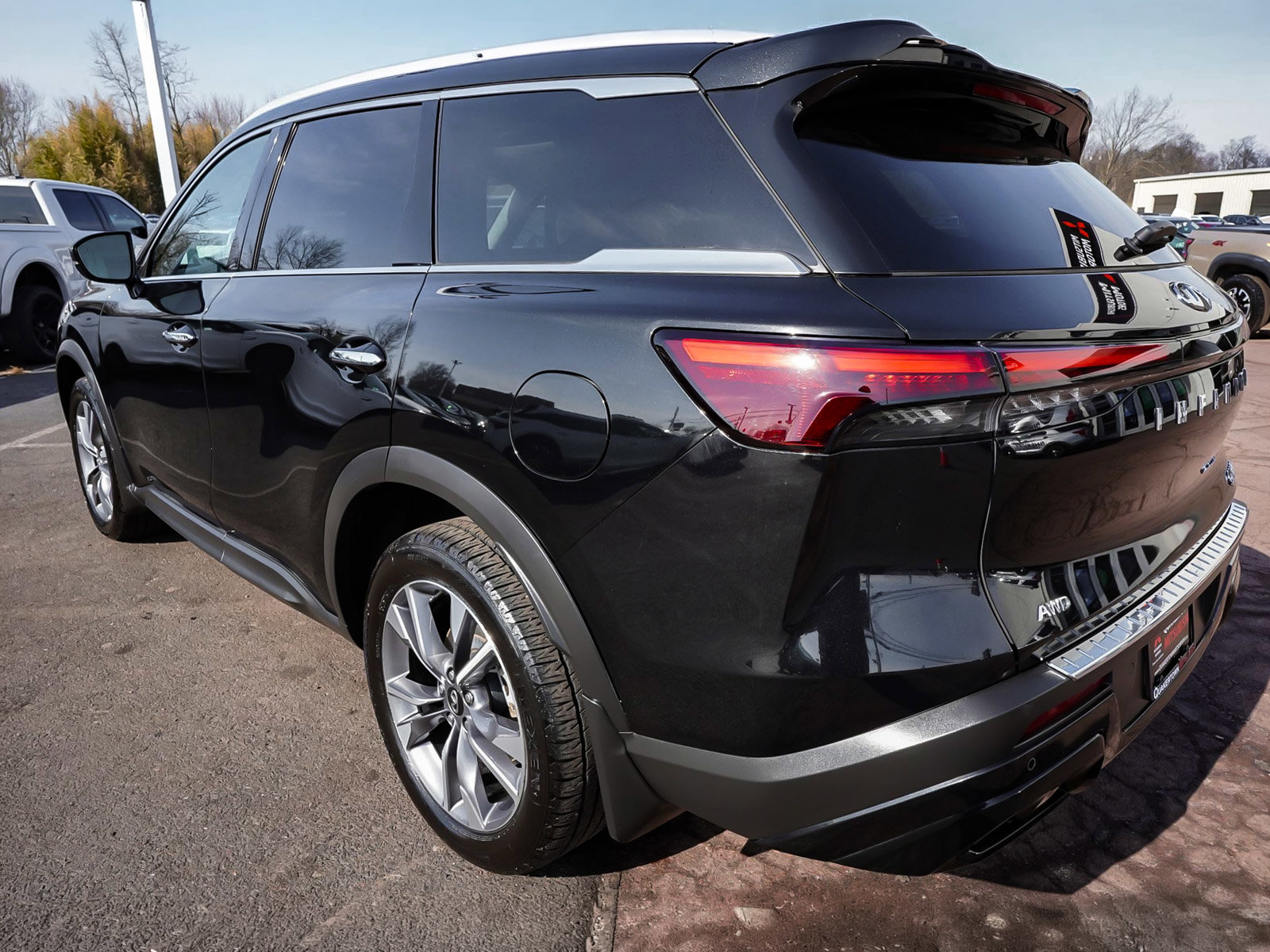 Used 2023 INFINITI QX60 Luxe w/ Performance Audio Package AWD/4WD image 59