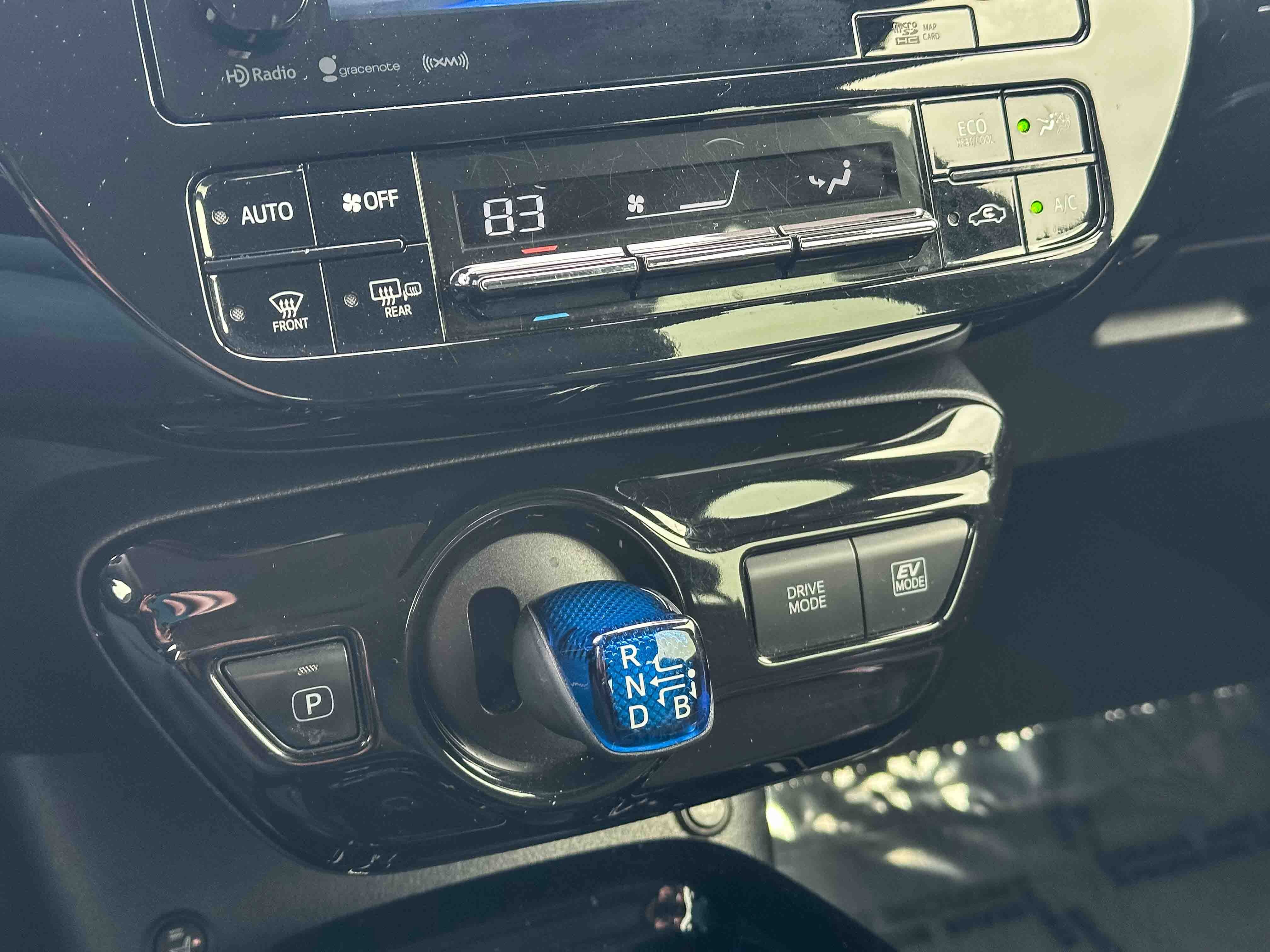 Used 2018 Toyota Prius Four image 34