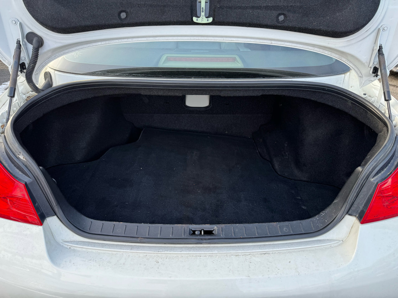 Used 2013 INFINITI G37 x w/ Premium Pkg image 21