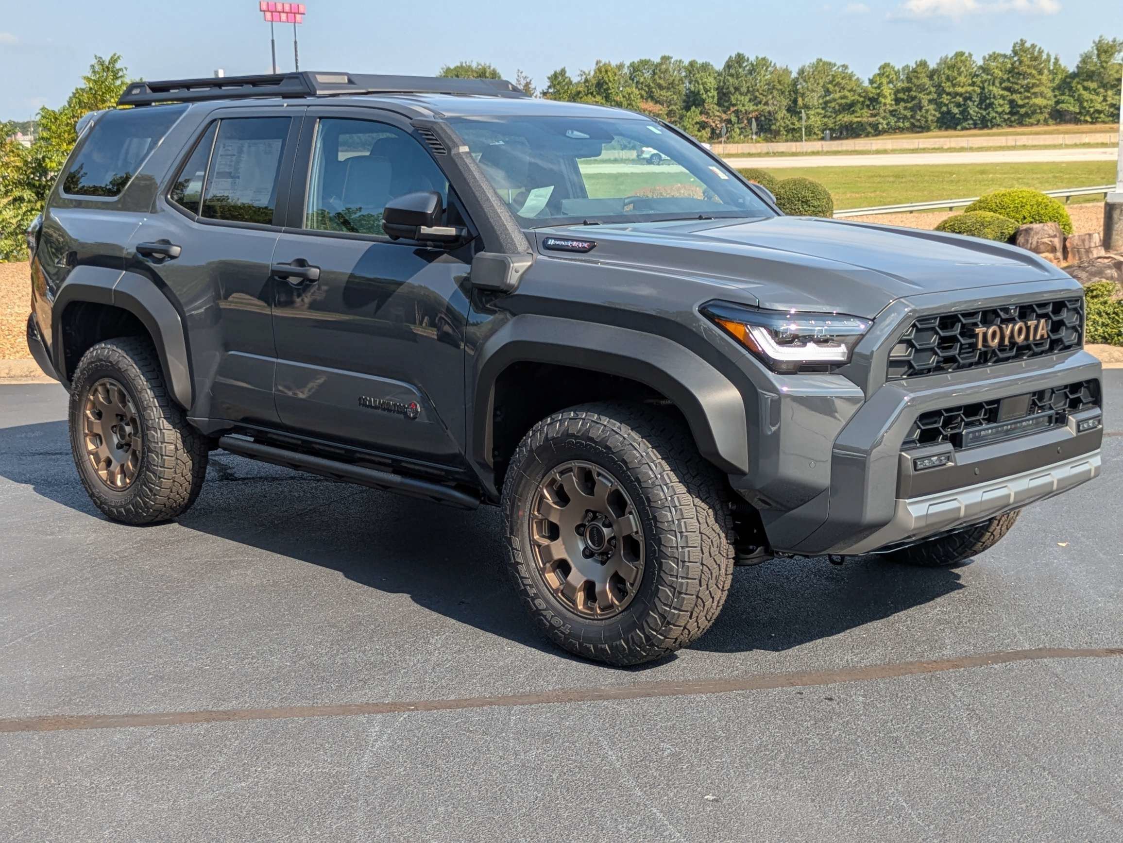 New 2026 Toyota 4Runner Trailhunter AWD/4WD image 2