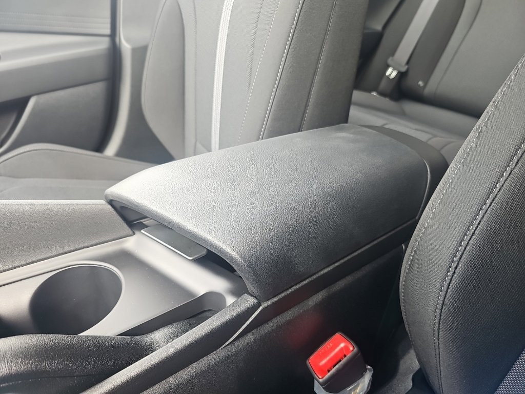 New 2026 Hyundai Elantra SE FWD image 22