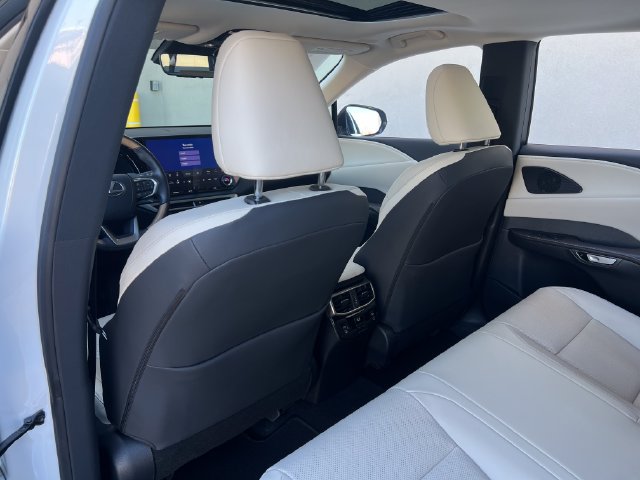 Used 2024 Lexus RX 350 Premium w/ Accessory Package (Z1) FWD image 30