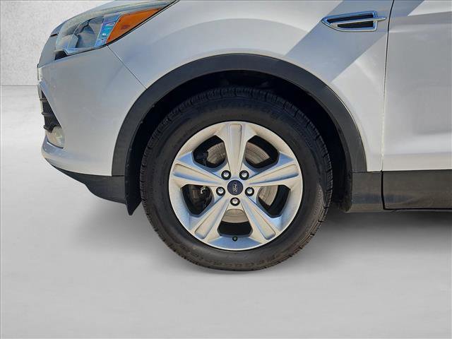 Used 2015 Ford Escape SE w/ Equipment Group 201A image 23