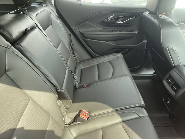 Used 2024 GMC Terrain AT4 w/ Infotainment Package II AWD/4WD image 11