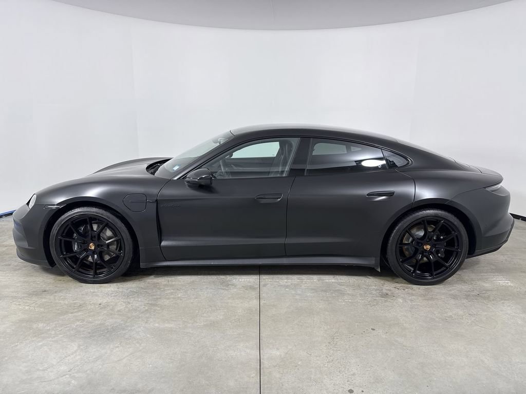 Certified 2025 Porsche Taycan image 2