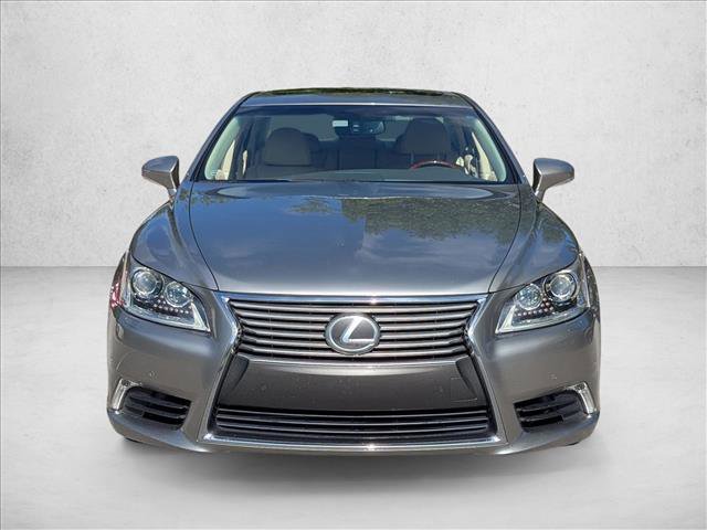 Used 2017 Lexus LS 460 image 2