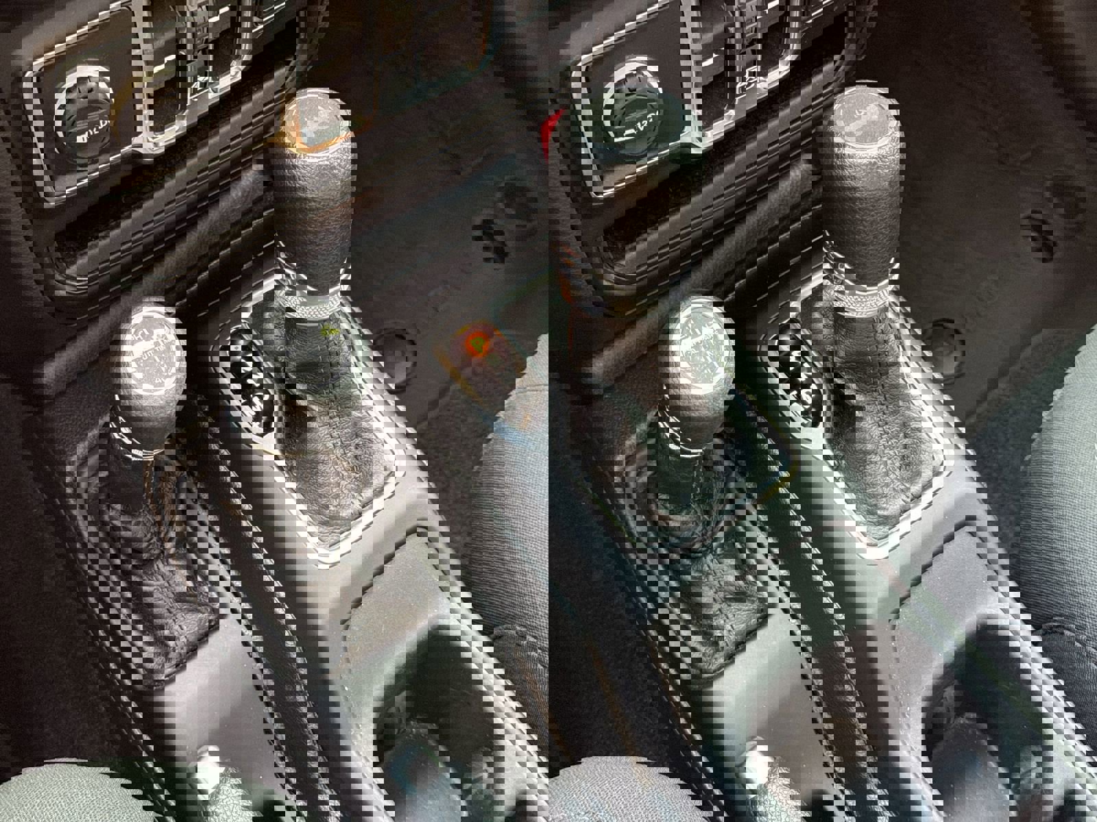 Used 2023 Jeep Wrangler Unlimited w/ 8.4" Radio Group image 26