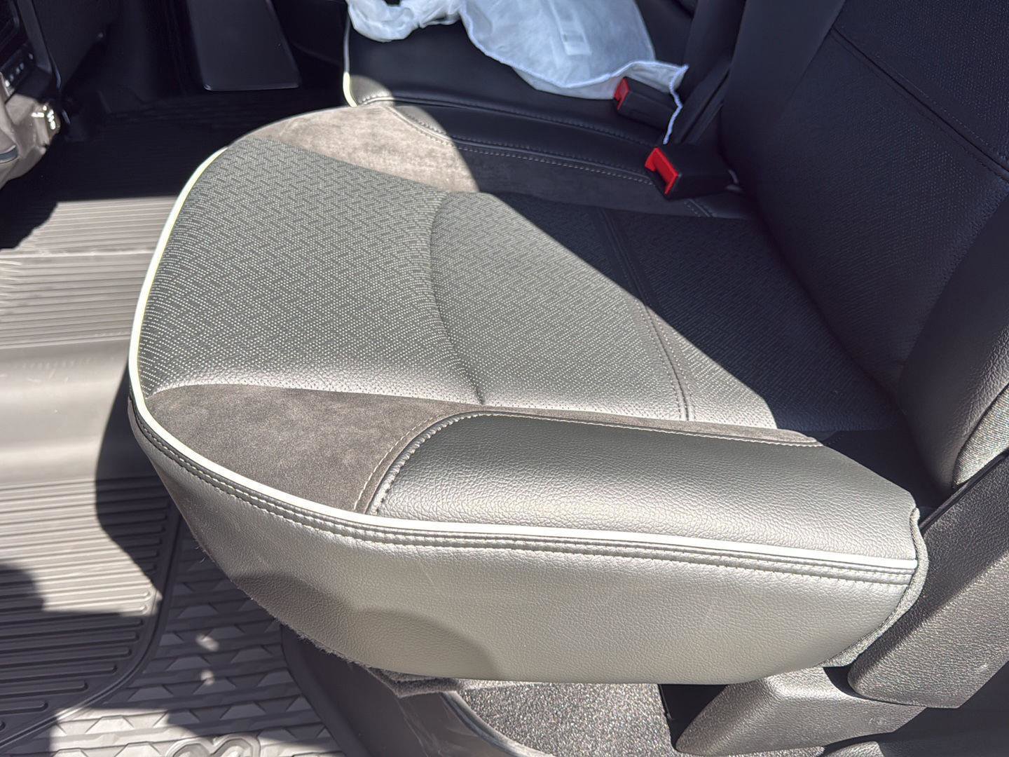 New 2026 RAM 2500 Laramie image 28