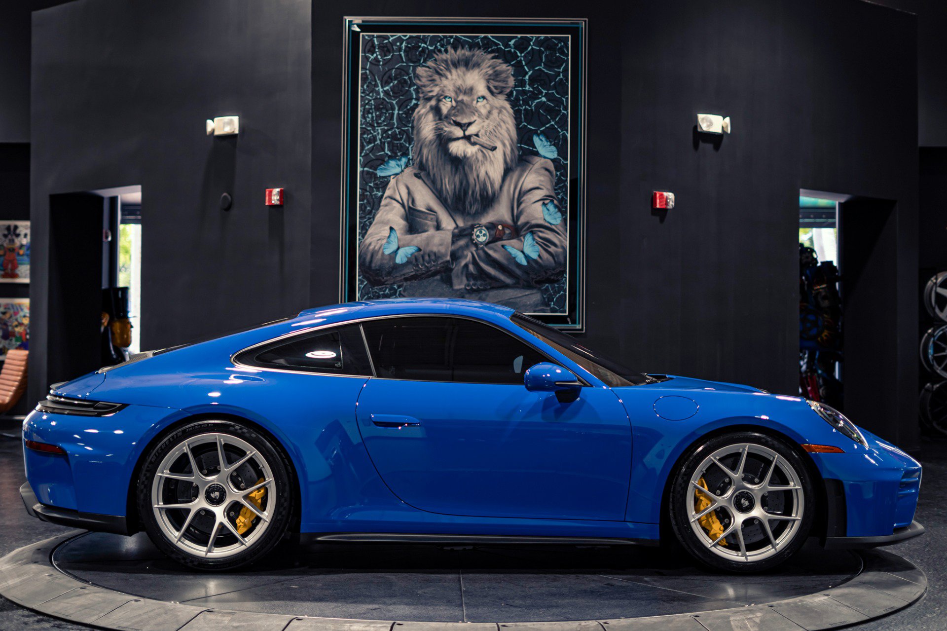 Used 2026 Porsche 911 GT3 RWD image 17