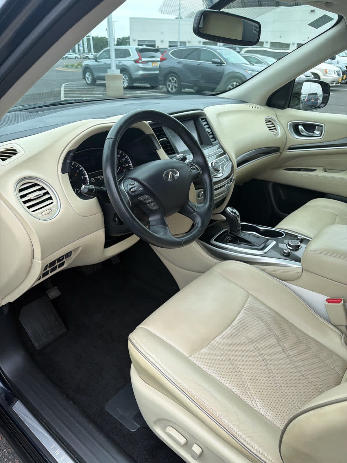 Used 2017 INFINITI QX60 Luxe AWD/4WD image 12