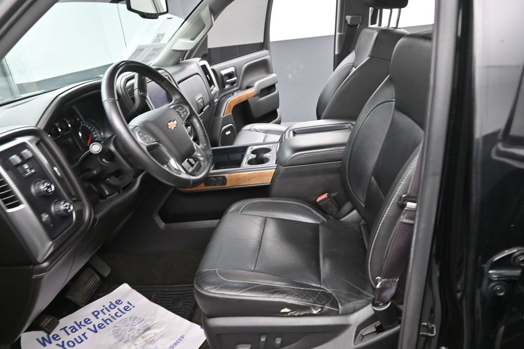 Used 2015 Chevrolet Silverado 1500 LTZ w/ LTZ Plus Package AWD/4WD image 21