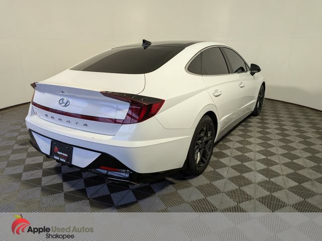 Used 2023 Hyundai Sonata SEL w/ Convenience Package FWD image 5