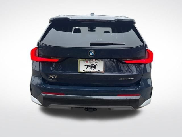 New 2026 BMW X1 xDrive28i w/ Technology Package AWD/4WD image 3