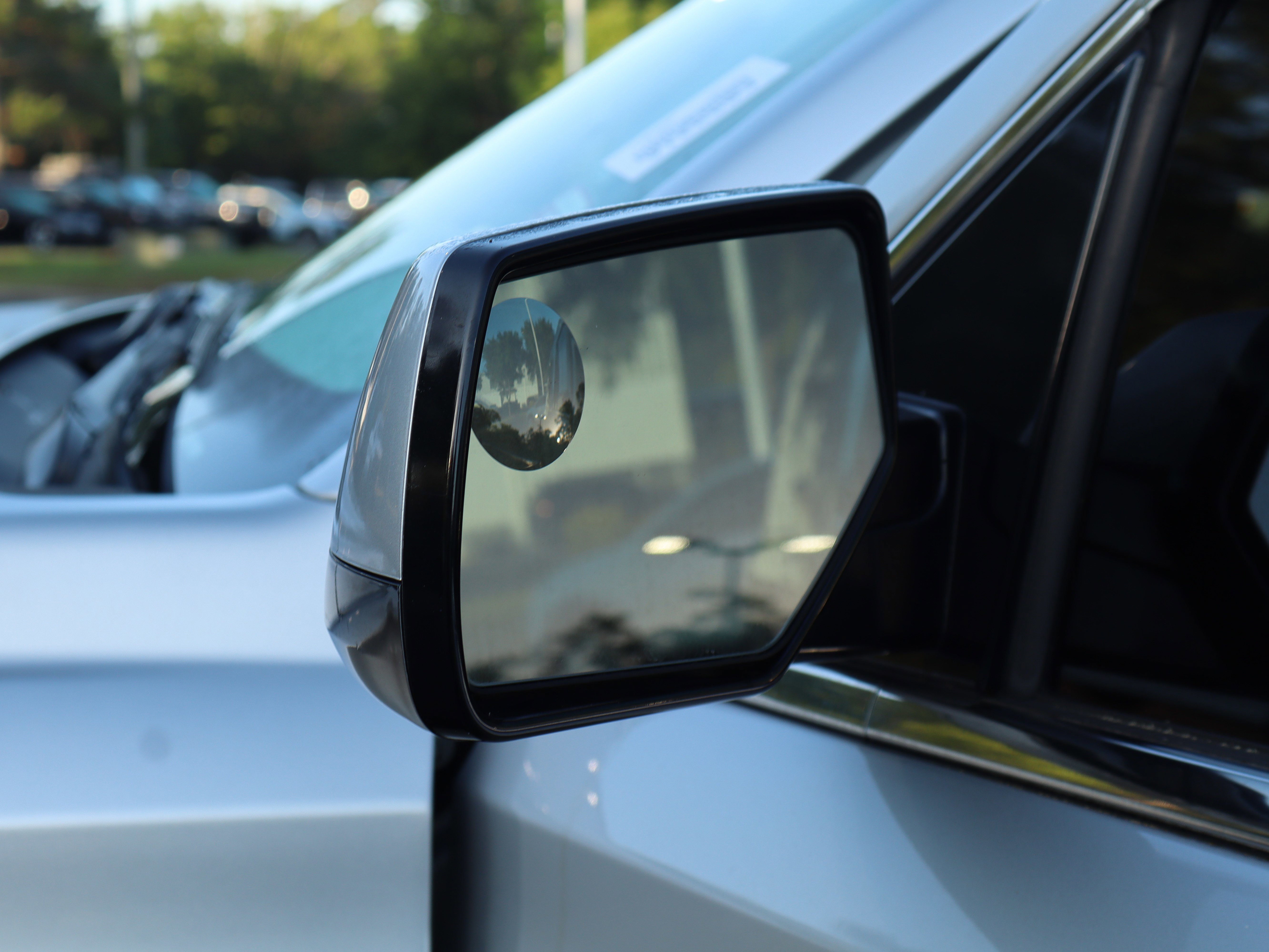 Used 2017 Chevrolet Tahoe LT RWD image 16