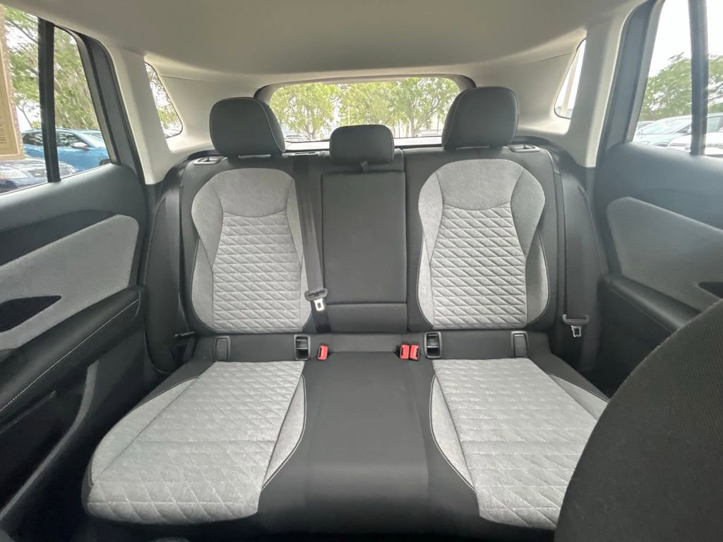 Certified 2025 Volkswagen Tiguan S FWD image 13