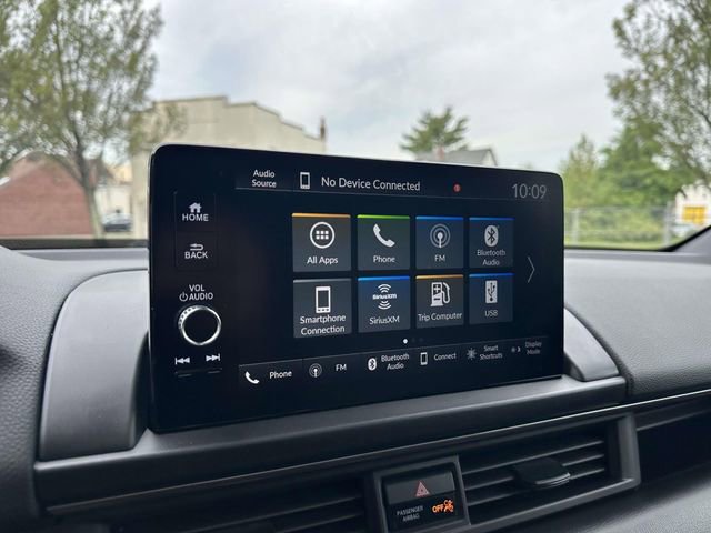 Used 2025 Honda Pilot TrailSport image 25